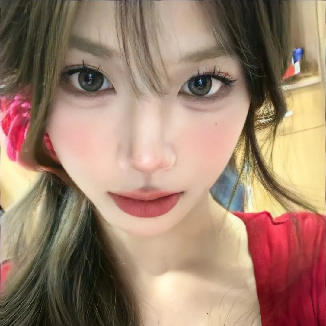 春燕展翅